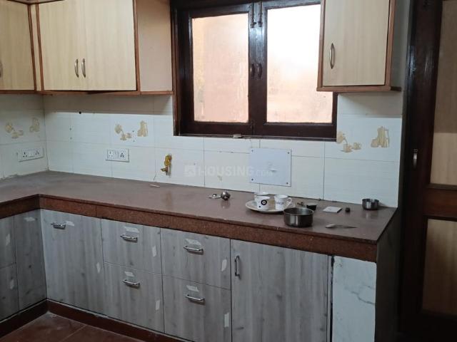4 BHK Apartment in Sector 4 Dwarka for rent New Delhi. The reference number is 19049539