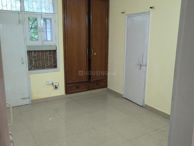 4 BHK Apartment in Sector 4 Dwarka for rent New Delhi. The reference number is 21012050