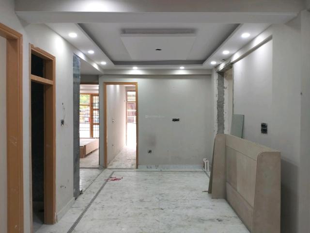 4 BHK Apartment in Sector 4 Rohini for resale New Delhi. The reference number is 20492442