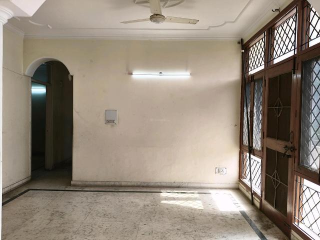 4 BHK Apartment in Sector 55 for rent Gurgaon. The reference number is 20060349