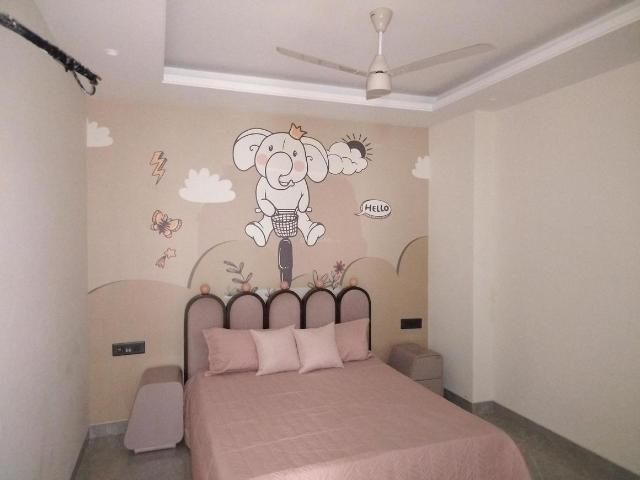 4 BHK Apartment in Sector 58 for rent Gurgaon. The reference number is 18451427