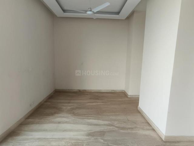 4 BHK Apartment in Sector 50 for rent Noida. The reference number is 20592618