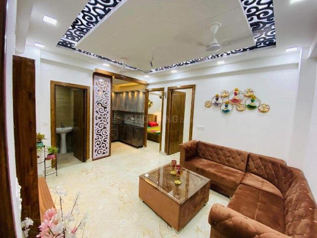 4 BHK Apartment in Sector 50 for resale Noida. The reference number is 20927546