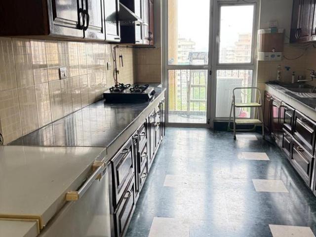 4 BHK Apartment in Sector 53 for rent Gurgaon. The reference number is 20447361