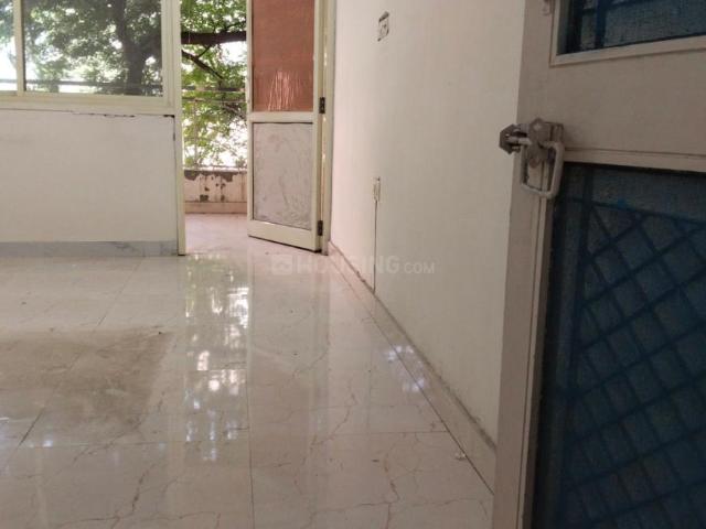 4 BHK Apartment in Sector 5 Dwarka for rent New Delhi. The reference number is 20607693