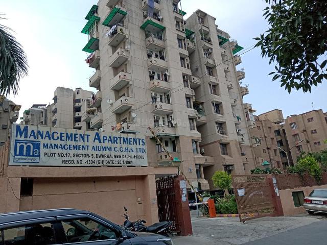 4 BHK Apartment in Sector 5 Dwarka for rent New Delhi. The reference number is 20730980