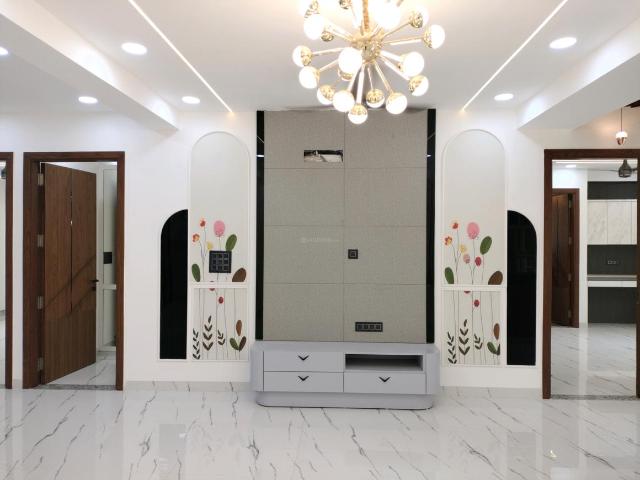 4 BHK Apartment in Sector 5 Dwarka for resale New Delhi. The reference number is 19691007
