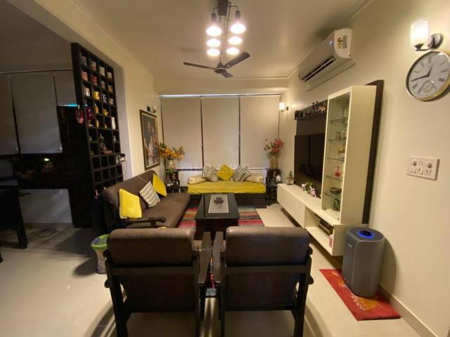 4 BHK Apartment in Sector 5 Dwarka for resale New Delhi. The reference number is 20262618