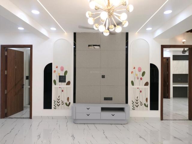 4 BHK Apartment in Sector 5 Dwarka for resale New Delhi. The reference number is 20462878