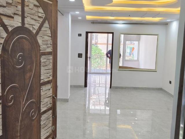 4 BHK Apartment in Sector 5 Dwarka for resale New Delhi. The reference number is 20609614
