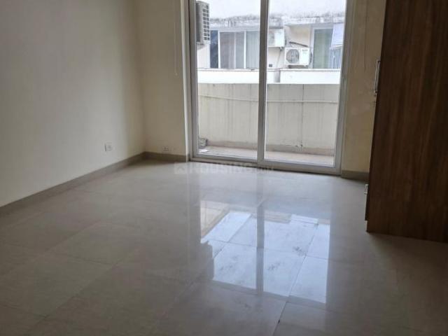 4 BHK Apartment in Sector 65 for rent Gurgaon. The reference number is 19887427