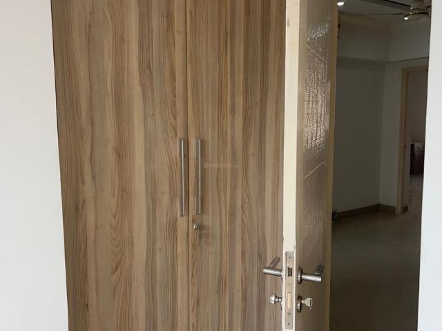 4 BHK Apartment in Sector 65 for rent Gurgaon. The reference number is 20758648