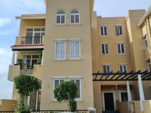 4 BHK Apartment in Sector 65 for rent Gurgaon. The reference number is 20981028