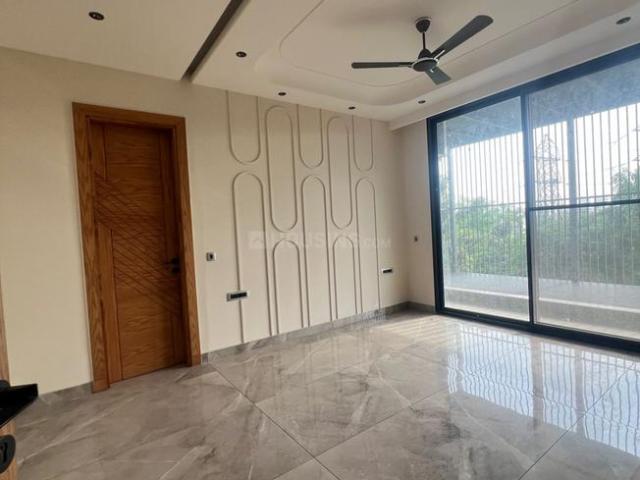 4 BHK Apartment in Sector 65 for resale Gurgaon. The reference number is 20496469