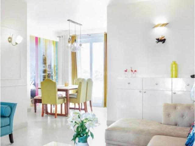 4 BHK Apartment in Sector 66 for rent Gurgaon. The reference number is 19118659
