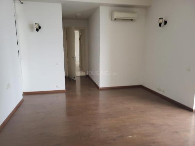 4 BHK Apartment in Sector 67 for rent Gurgaon. The reference number is 17676687