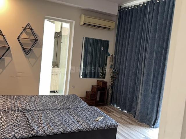 4 BHK Apartment in Sector 67 for rent Gurgaon. The reference number is 20083544