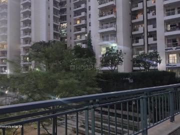 4 BHK Apartment in Sector 67 for rent Gurgaon. The reference number is 20193805