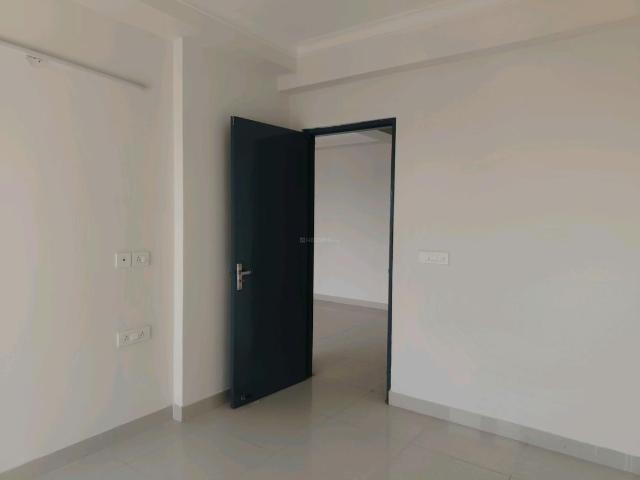 4 BHK Apartment in Sector 67 for resale Gurgaon. The reference number is 15071059