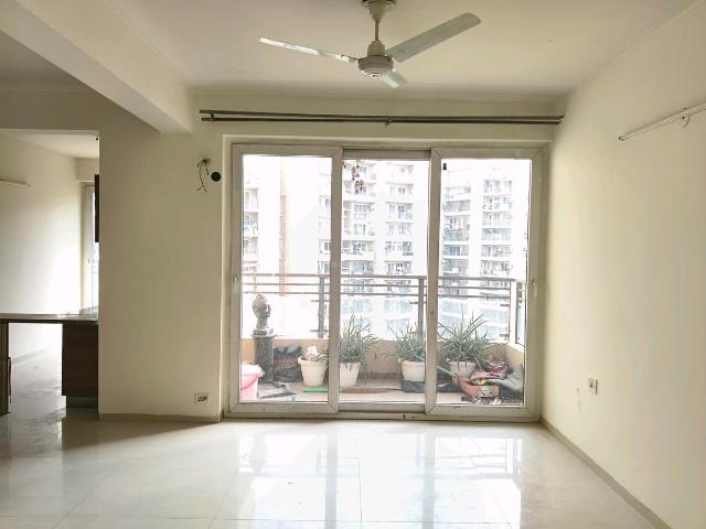 4 BHK Apartment in Sector 69 for rent Gurgaon. The reference number is 20697535