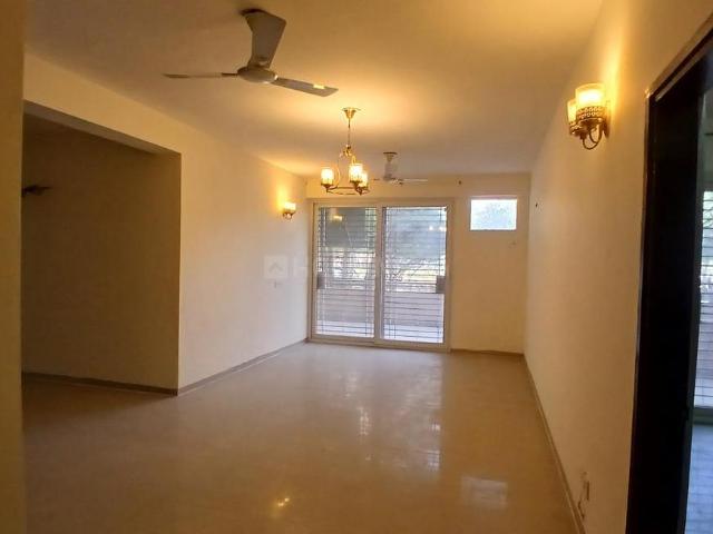 4 BHK Apartment in Sector 69 for rent Gurgaon. The reference number is 20896887