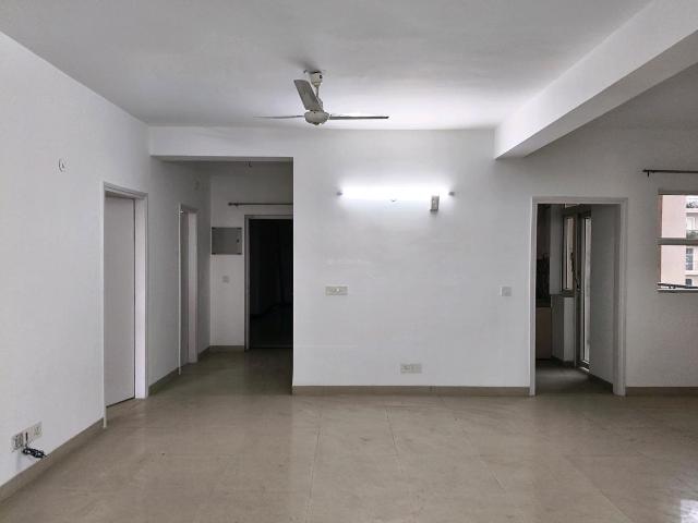 4 BHK Apartment in Sector 69 for rent Gurgaon. The reference number is 21090268
