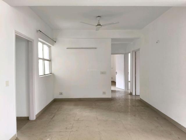 4 BHK Apartment in Sector 69 for resale Gurgaon. The reference number is 21068343