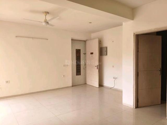 4 BHK Apartment in Sector 69 for resale Gurgaon. The reference number is 21223377