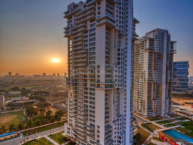 4 BHK Apartment in Sector 62 for rent Gurgaon. The reference number is 20785410