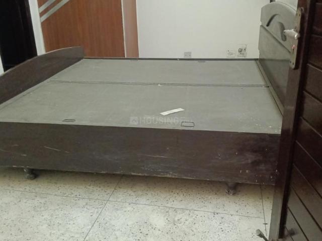 4 BHK Apartment in Sector 62 for resale Noida. The reference number is 19535607