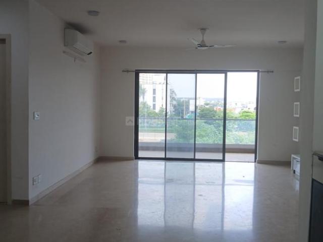 4 BHK Apartment in Sector 63 for rent Gurgaon. The reference number is 21231670