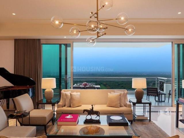 4 BHK Apartment in Sector 63 for resale Gurgaon. The reference number is 20499247