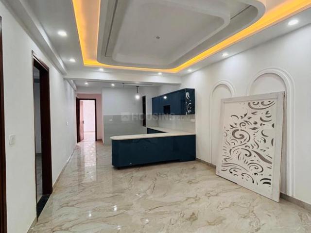 4 BHK Apartment in Sector 63 for resale Noida. The reference number is 20052136