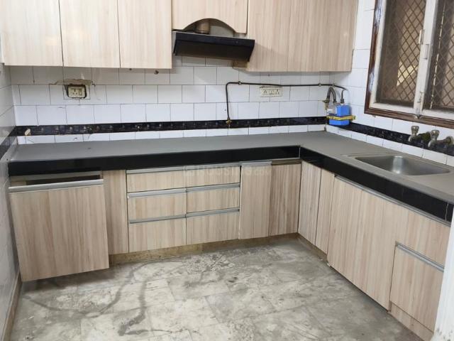 4 BHK Apartment in Sector 6 Dwarka for rent New Delhi. The reference number is 20775748