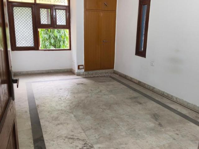 4 BHK Apartment in Sector 6 Dwarka for rent New Delhi. The reference number is 20775748