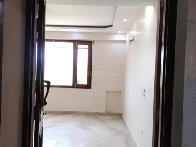 4 BHK Apartment in Sector 6 Dwarka for rent New Delhi. The reference number is 21358713