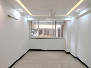 4 BHK Apartment in Sector 6 Dwarka for resale New Delhi. The reference number is 19353049