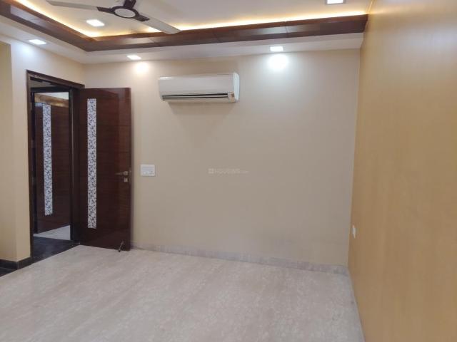 4 BHK Apartment in Sector 6 Dwarka for resale New Delhi. The reference number is 19491714