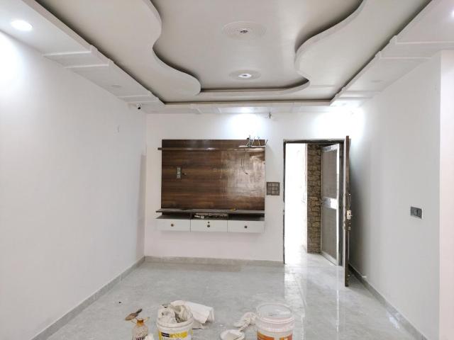 4 BHK Apartment in Sector 6 Dwarka for resale New Delhi. The reference number is 19731868