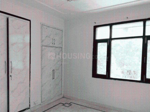 4 BHK Apartment in Sector 6 Dwarka for resale New Delhi. The reference number is 19935549