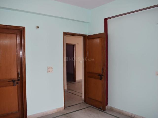4 BHK Apartment in Sector 6 Dwarka for resale New Delhi. The reference number is 20143861