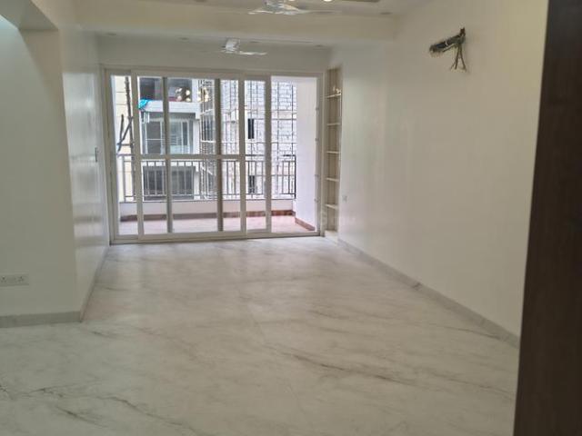 4 BHK Apartment in Sector 6 Dwarka for resale New Delhi. The reference number is 20779698
