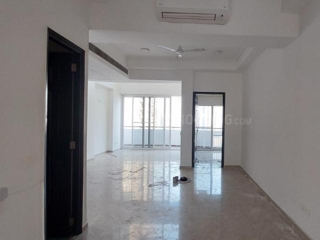 4 BHK Apartment in Sector 75 for rent Noida. The reference number is 18735865