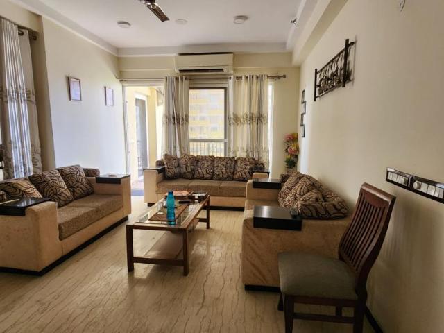 4 BHK Apartment in Sector 75 for rent Noida. The reference number is 19990044