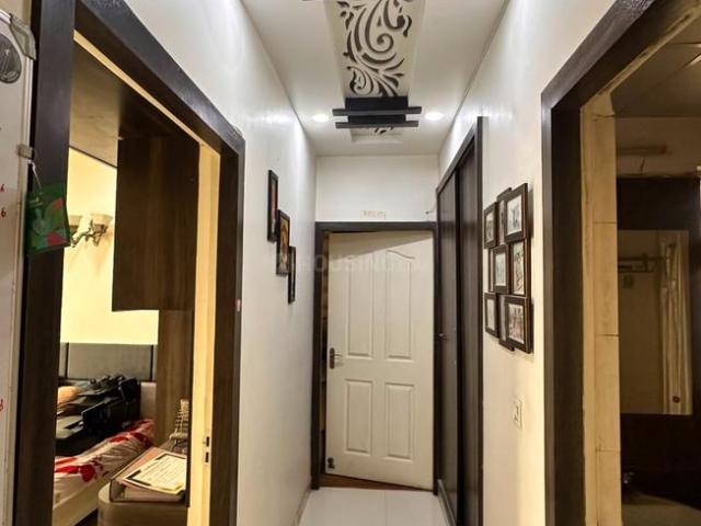 4 BHK Apartment in Sector 75 for rent Noida. The reference number is 20912711