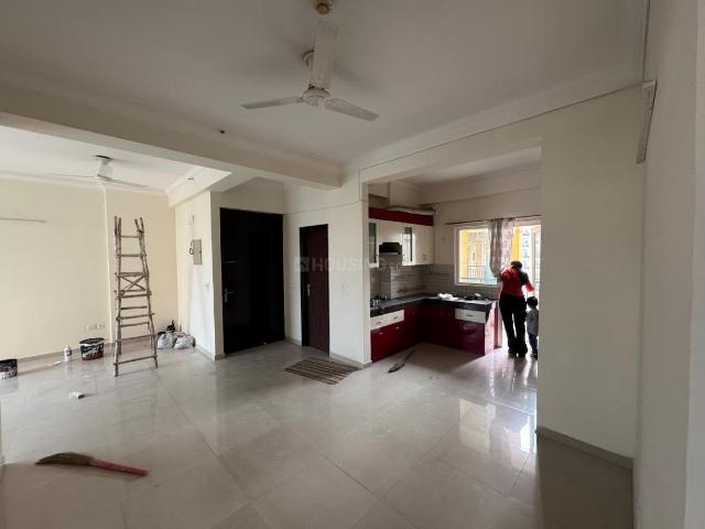 4 BHK Apartment in Sector 75 for rent Noida. The reference number is 21345692