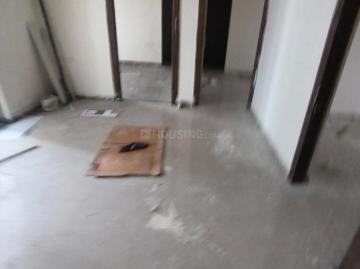 4 BHK Apartment in Sector 77 for rent Noida. The reference number is 19975468