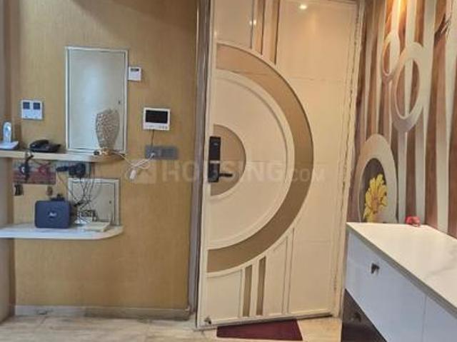 4 BHK Apartment in Sector 78 for resale Noida. The reference number is 16073985