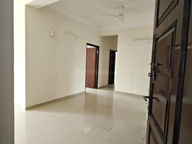 4 BHK Apartment in Sector 78 for resale Noida. The reference number is 21297067