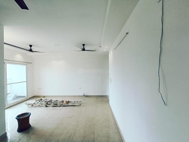 4 BHK Apartment in Sector 79 for rent Noida. The reference number is 21086096